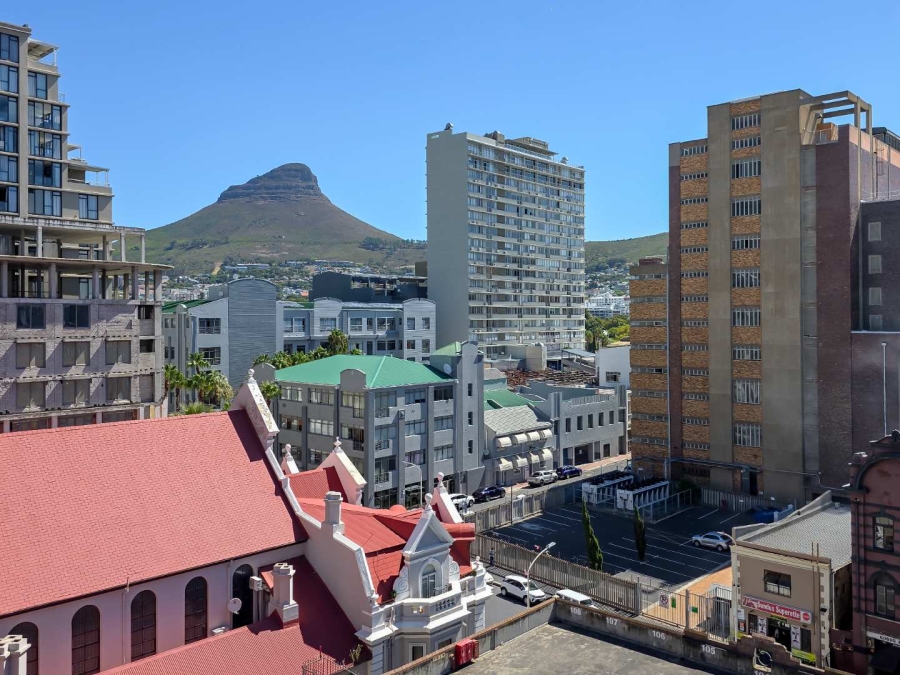 1 Bedroom Property for Sale in Cape Town City Centre Western Cape